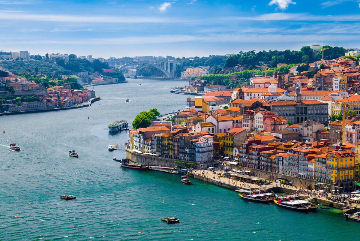 Navigating portugal: Things You Need to Know before Traveling